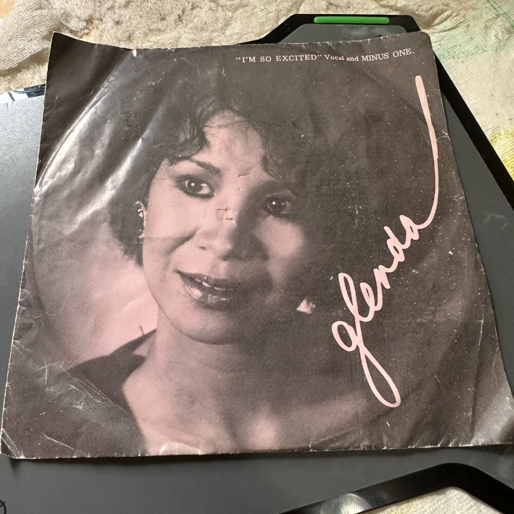 Glenda Estrellado I'm So Excited 45rpm Vinyl Record Fiesta of Song Asian Pacific - Picture 3 of 4